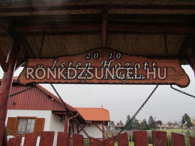 Üdvözlő táblák-19