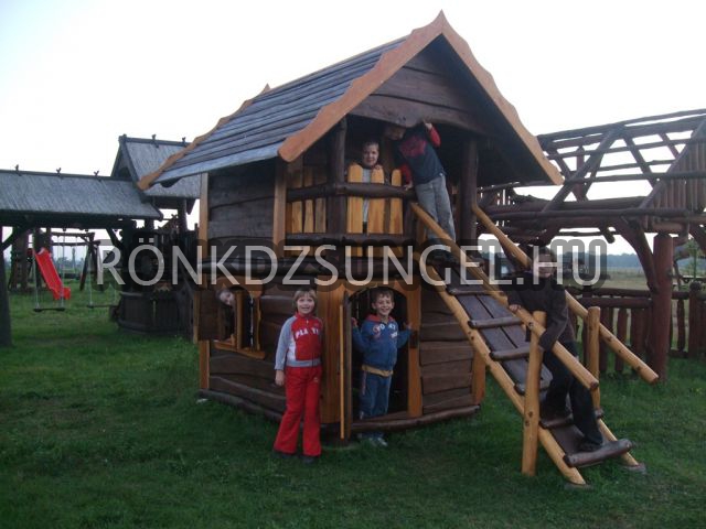 Gyerekjátékok, bungalók-37