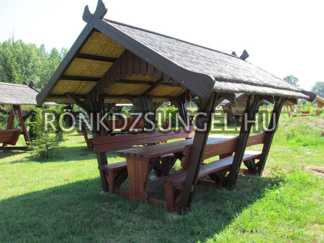 Nádtetős kerti padok, szanetlik-1